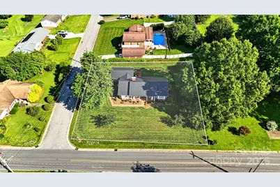 601 Pennell Street NE, Lenoir, NC 28645 - Photo 45