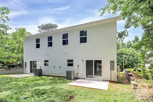 911 Yellowstone Dr, Charlotte, NC 28208 - Photo 33