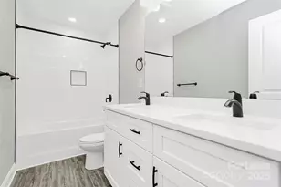 911 Yellowstone Dr, Charlotte, NC 28208 - Photo 23