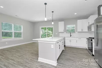 911 Yellowstone Drive, Charlotte, NC 28208 - Photo 13