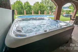 2770 Lakeview Dr, Lenoir, NC 28645 - Photo 37