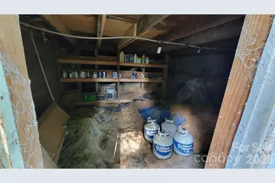 160 Cleveland Road, Tryon, NC 28782 - Photo 15