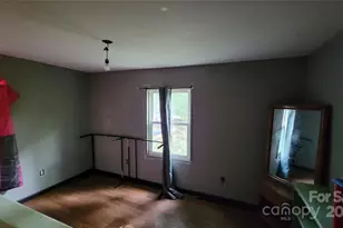 160 Cleveland Rd, Tryon, NC 28782 - Photo 9