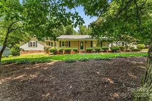 267 Winthrow Creek Rd, Mooresville, NC 28115 - Photo 3