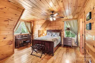 26 Upper Ridge Rd, Black Mountain, NC 28711 - Photo 7