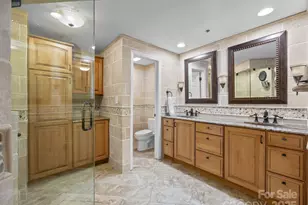 17925 Kings Point Dr, Cornelius, NC 28031 - Photo 25