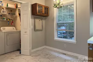 40 Sanctuary Dr, Burnsville, NC 28714 - Photo 17