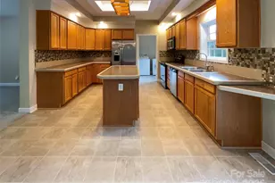 1228 N Dobys Bridge Rd, Fort Mill, SC 29715 - Photo 17