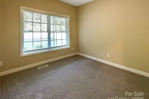 1228 N Dobys Bridge Rd, Fort Mill, SC 29715 - Photo 5