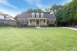 1228 N Dobys Bridge Rd, Fort Mill, SC 29715 - Photo 1
