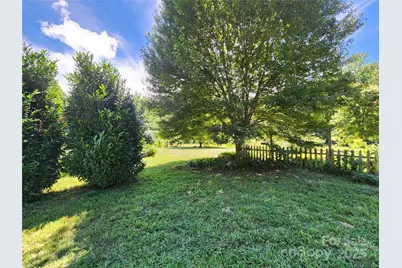 2978 Nc 9 Highway, Black Mountain, NC 28711 - Photo 13