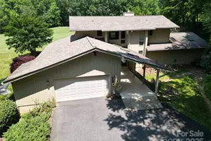 141 Courtland Ct, Lake Lure, NC 28746 - Photo 3