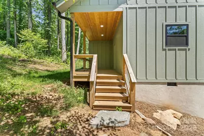 511 Blue Ridge Drive N, Marion, NC 28752 - Photo 31