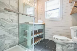 379 N Louisiana Ave, Asheville, NC 28806 - Photo 11