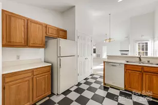 4 Gatehouse Ct, Asheville, NC 28803 - Photo 11