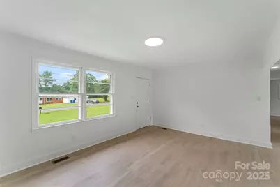 4146 Old State Road, Newton, NC 28658 - Photo 5