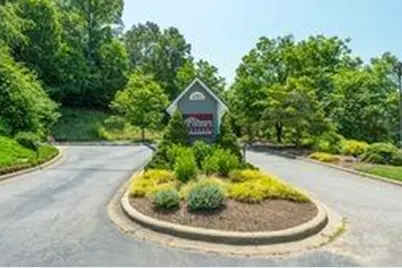 1303 Hyde Park Drive, Asheville, NC 28806 - Photo 15