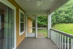 1303 Hyde Park Dr, Asheville, NC 28806 - Photo 13