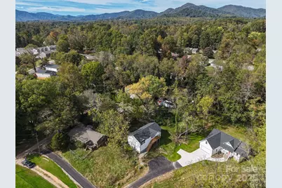 14 Holcombe Road, Candler, NC 28715 - Photo 11