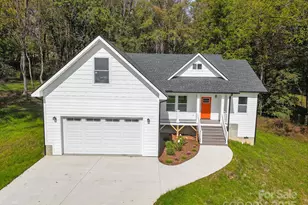 14 Holcombe Rd, Candler, NC 28715 - Photo 7