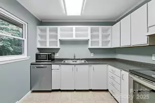 51 Campground Rd, Asheville, NC 28805 - Photo 7