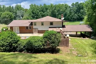 8417 Rolling Hills Ave, Hickory, NC 28602 - Photo 3