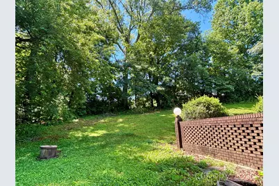 8417 Rolling Hills Avenue, Hickory, NC 28602 - Photo 21