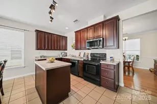 6010 Colonial Garden Dr, Huntersville, NC 28078 - Photo 13