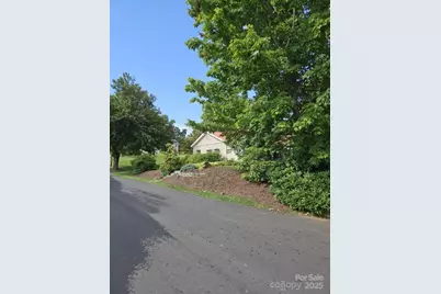 9999 Settlers Trail #39, Mars Hill, NC 28754 - Photo 11