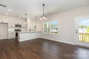 2063 Sadler Woods Ln, Charlotte, NC 28214 - Photo 3