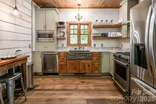 1037 Newberry Creek Rd, Old Fort, NC 28762 - Photo 7