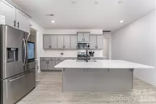 5010 Arbordale Wy, Mount Holly, NC 28120 - Photo 5