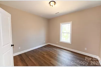 4940 Southview Drive, Hickory, NC 28602 - Photo 27