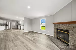 1133 Lynn Ln, Catawba, NC 28609 - Photo 11