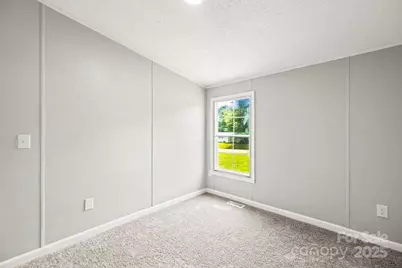 1133 Lynn Lane, Catawba, NC 28609 - Photo 31