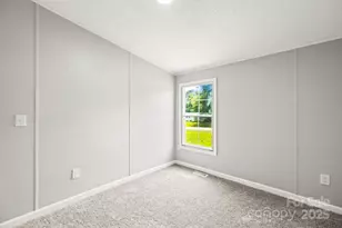 1133 Lynn Ln, Catawba, NC 28609 - Photo 31