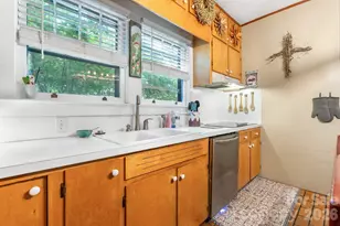 313 E Main St, Morganton, NC 28655 - Photo 13