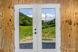 471 Claude Cook Rd, Sylva, NC 28779 - Photo 25