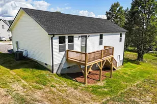 271 Freeman Place Trail, Hendersonville, NC 28792 - Photo 5