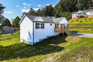 271 Freeman Place Trail, Hendersonville, NC 28792 - Photo 3