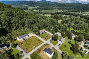 271 Freeman Place Trail, Hendersonville, NC 28792 - Photo 9