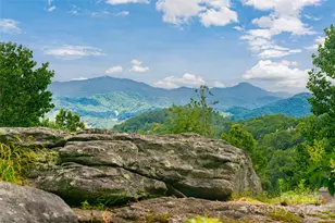 2280 Mountain Air Dr, Burnsville, NC 28714 - Photo 41