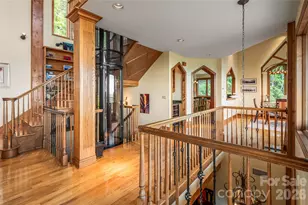 2280 Mountain Air Dr, Burnsville, NC 28714 - Photo 11