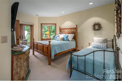 2280 Mountain Air Drive, Burnsville, NC 28714 - Photo 29