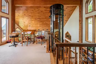 2280 Mountain Air Dr, Burnsville, NC 28714 - Photo 27