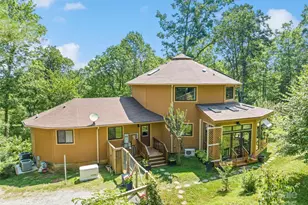 2675 Holbert Cove Rd, Saluda, NC 28773 - Photo 3