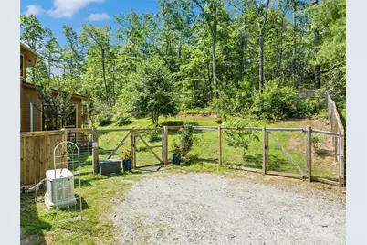 2675 Holbert Cove Road, Saluda, NC 28773 - Photo 11