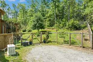 2675 Holbert Cove Rd, Saluda, NC 28773 - Photo 11