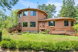 2675 Holbert Cove Rd, Saluda, NC 28773 - Photo 1