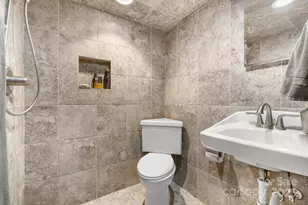 237 Shiloh Church Rd, Hickory, NC 28601 - Photo 25